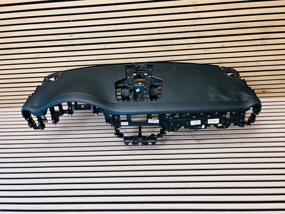 Porsche Cayenne Leather Dashboard