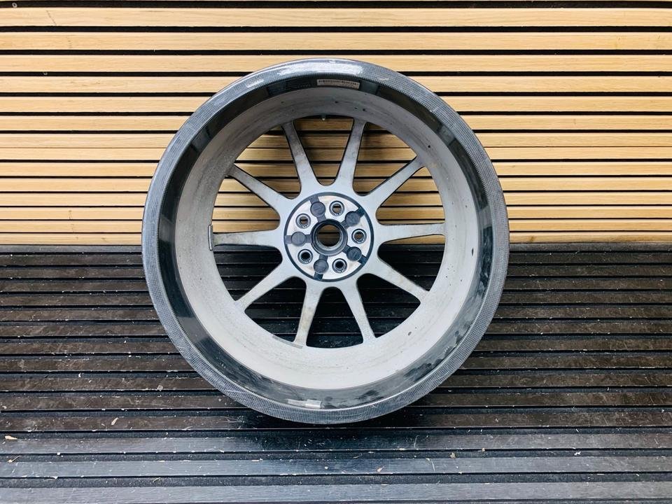 Ferrari F8 Tributo Pista Rear Carbon Alloy Wheel - Image 5