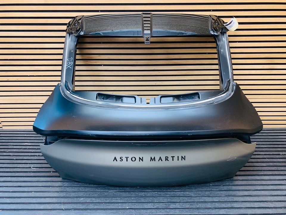 Aston Martin DBX Tailgate - Image 6