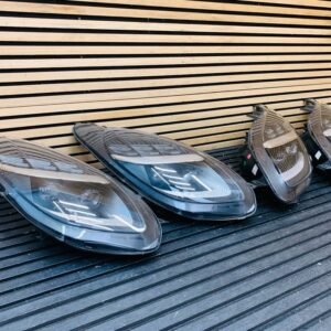 Aston Martin Vantage Headlights