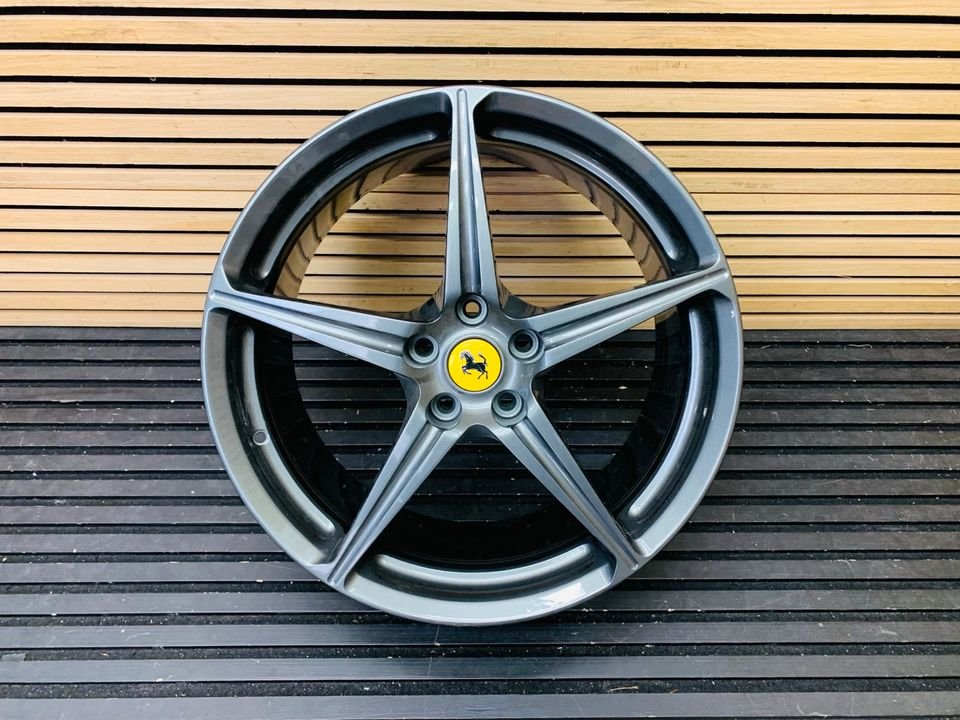 Ferrari 458 rear forged alloy wheel - Image 6
