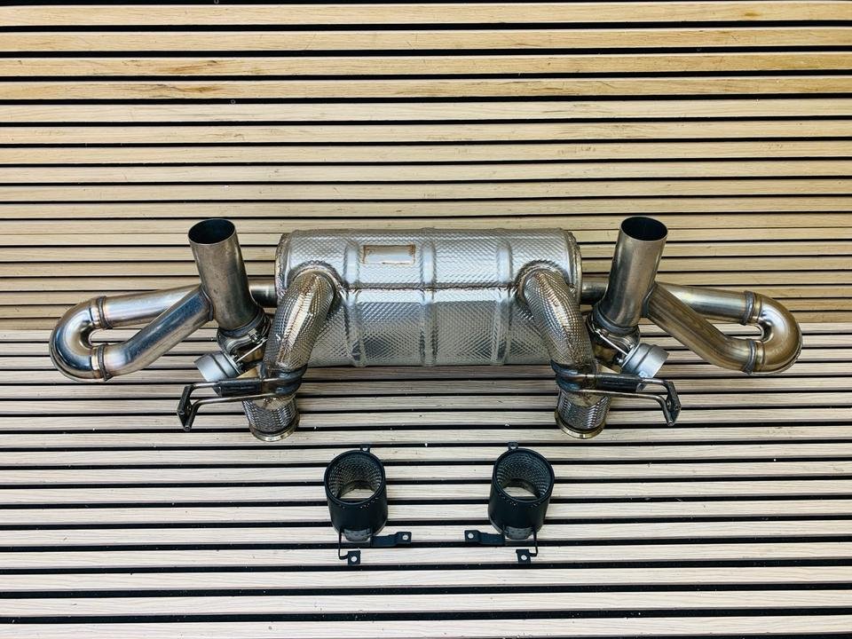 Lamborghini Huracan EVO Exhaust System - Image 5