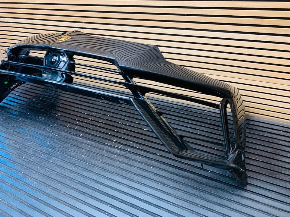 Lamborghini Urus Performante Front Bumper - Image 3