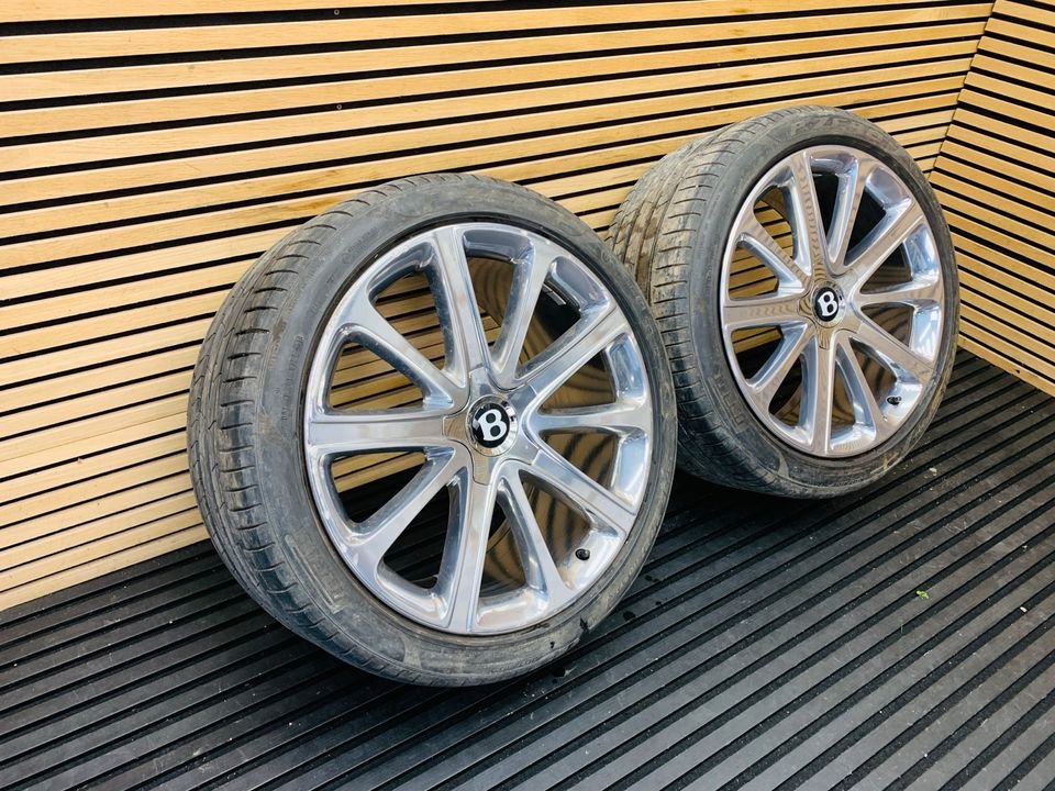 Bentley Flying Spur Rear Alloy Wheel