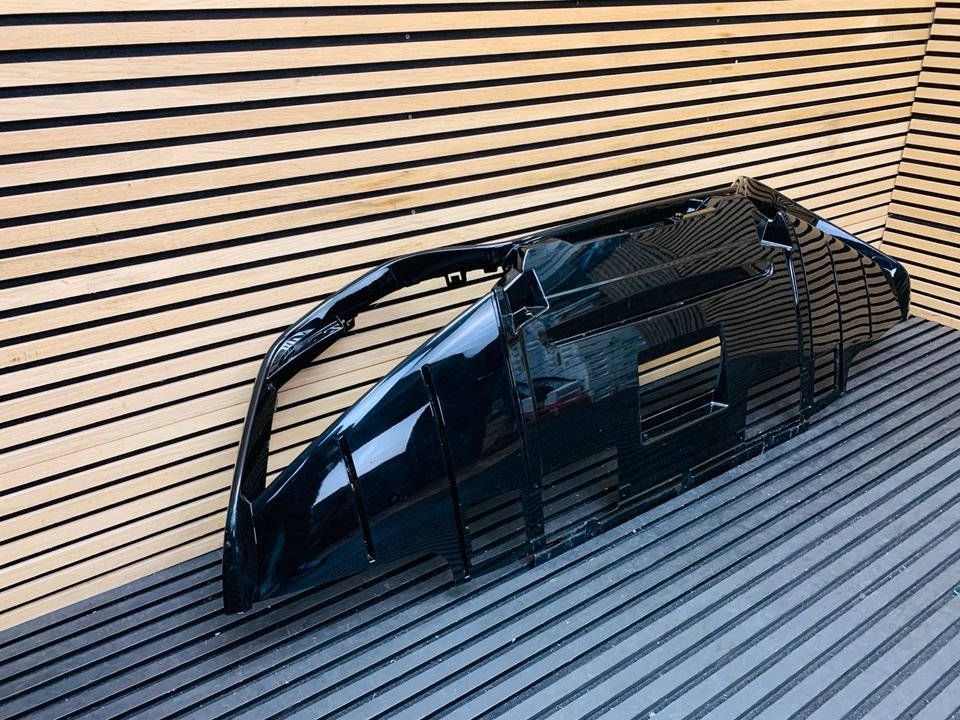 Aston Martin Vantage Rear Bumper Diffuser