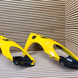 Porsche 718 Cayman GT4 RS carbon front right fender