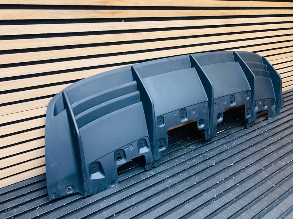 Lamborghini Huracán EVO Rear Diffuser - Image 6