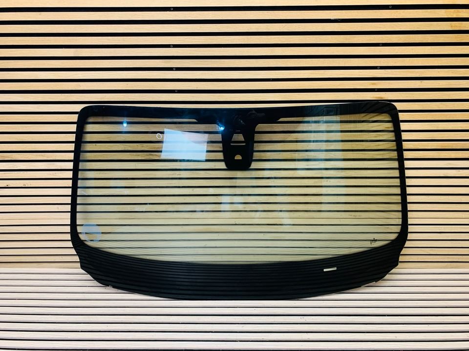 Rolls-Royce Wraith Windscreen - Image 6