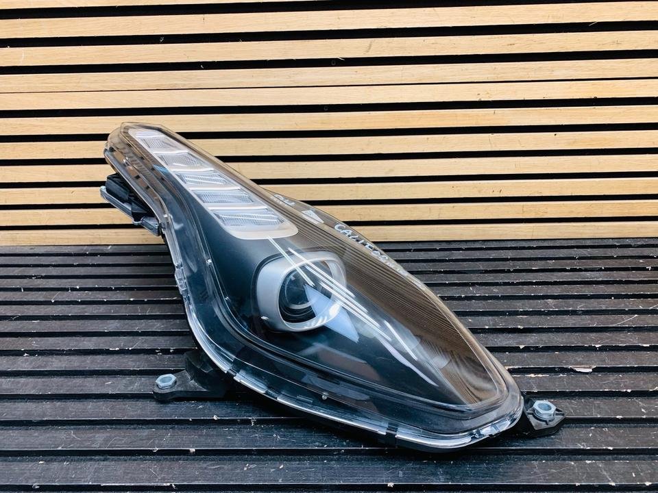 Ferrari California T front-end body parts package - Image 4