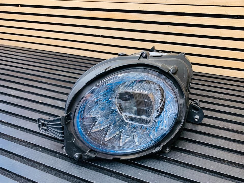 Bentley Flying Spur Left Headlight - Image 3