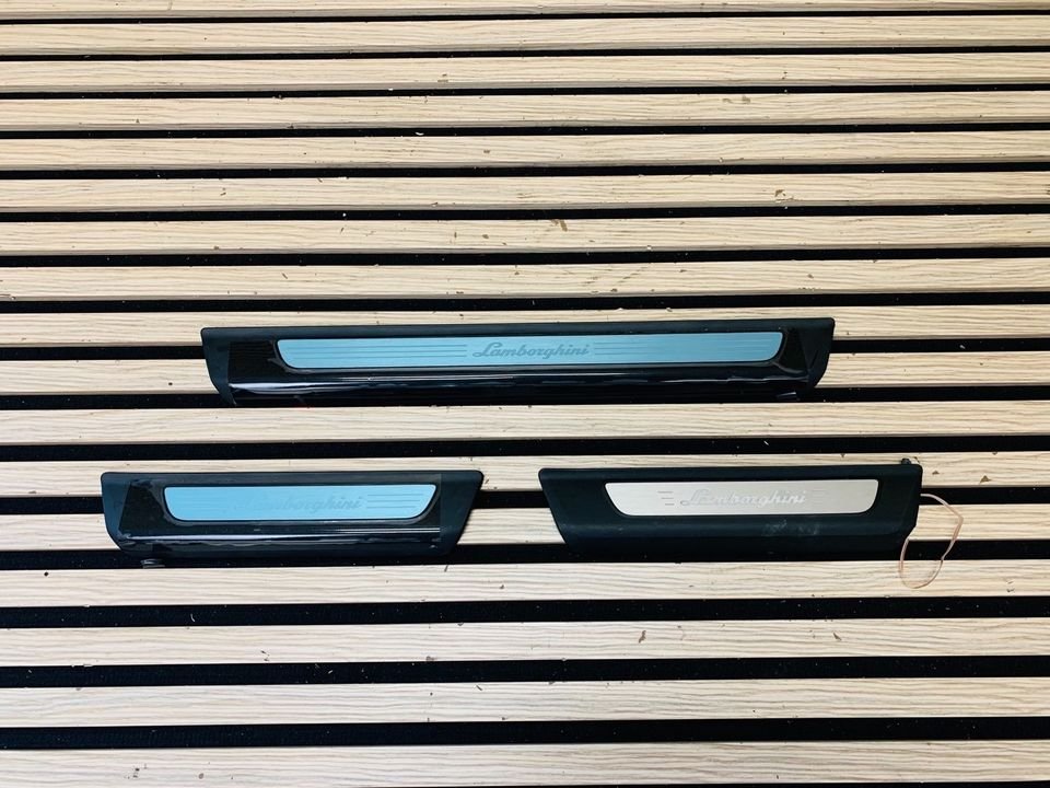 Lamborghini Urus Side Sill Panel - Image 4