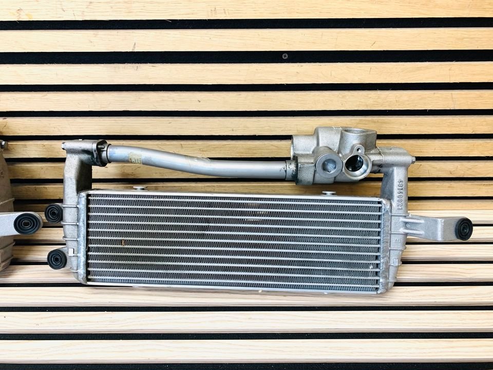 Lamborghini Huracan Oil Cooler - Image 5