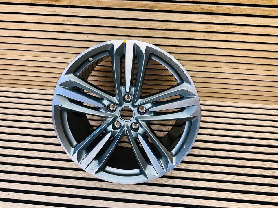 Bentley GT GTC 21-Inch Rear Alloy Wheel