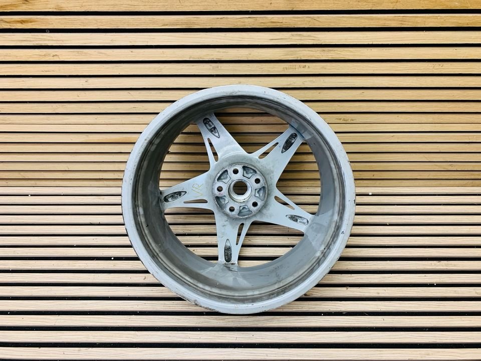 Ferrari 458 Italia Front Alloy Wheel - Image 5