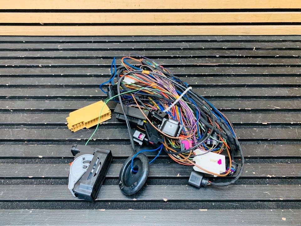 Porsche 992 Wiring Harness Section - Image 3