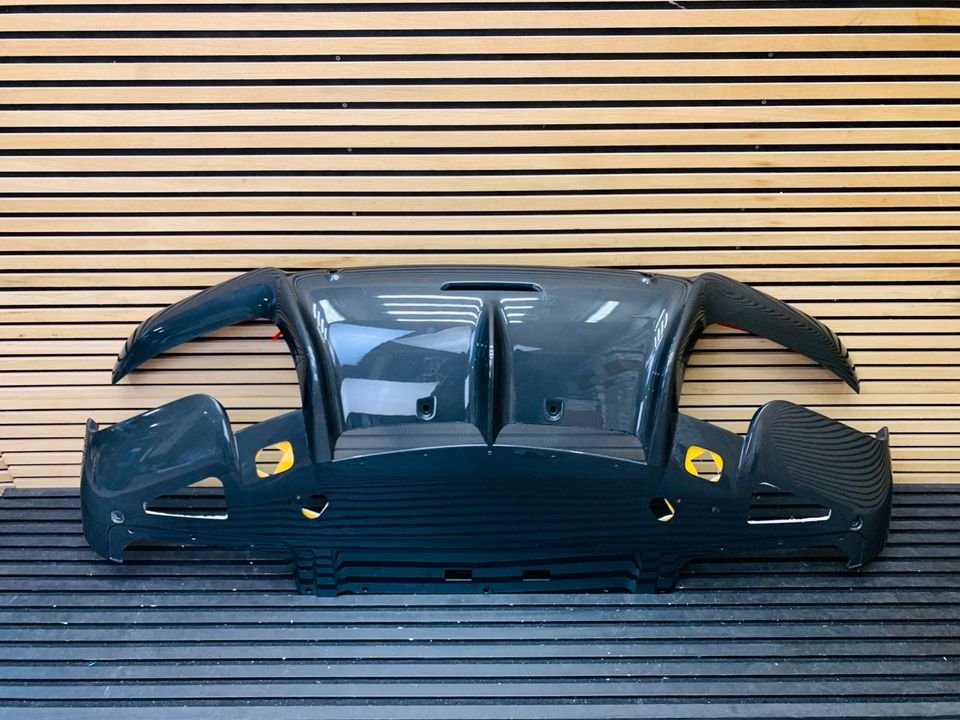 Ferrari Portofino M Carbon Rear Diffuser - Image 3