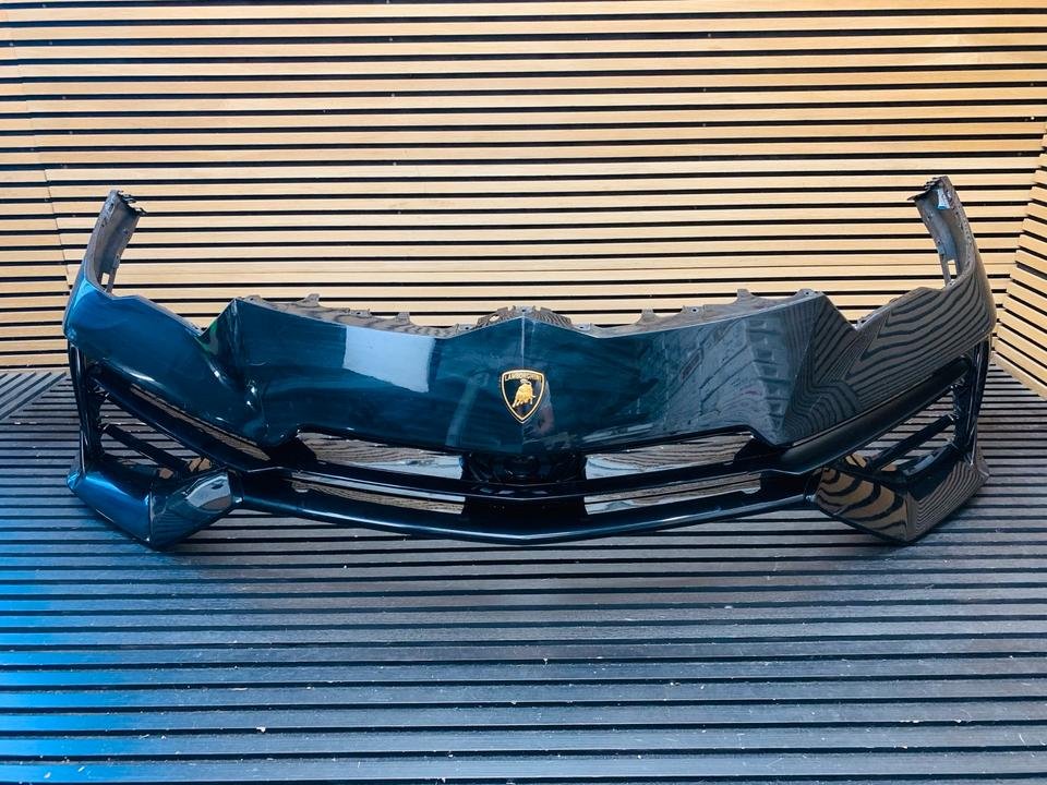 Lamborghini Urus Performante Front Bumper - Image 7