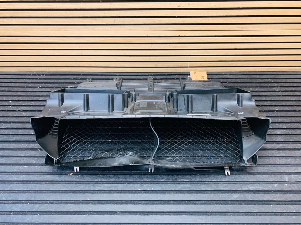 Ferrari GTC4Lusso radiator guide front radiator - Image 4
