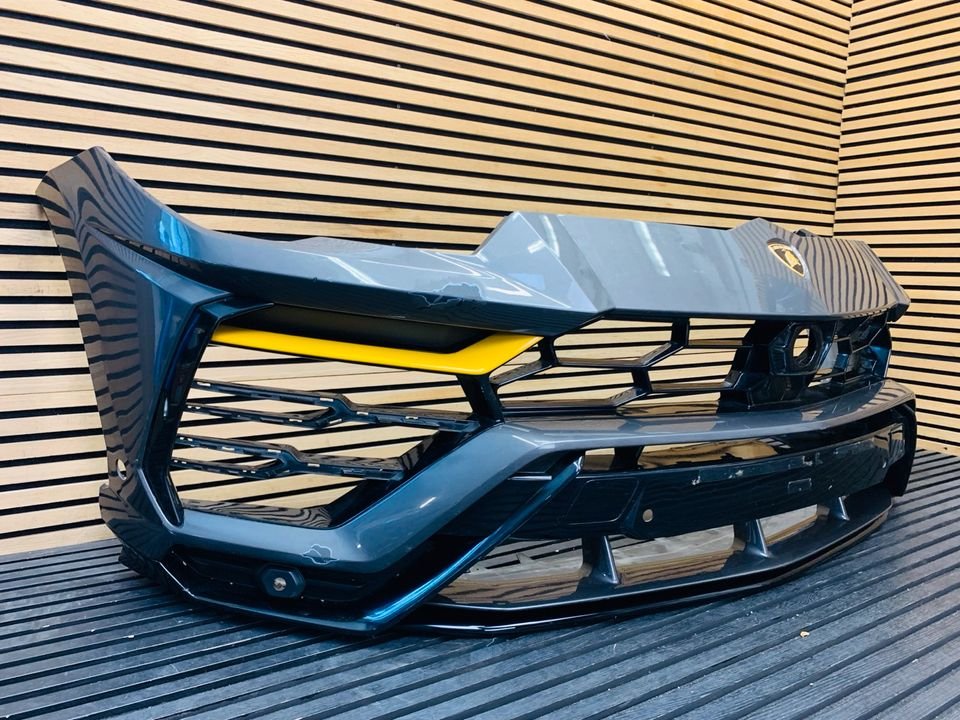 Lamborghini Urus Front Bumper