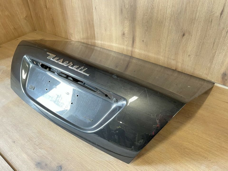 Maserati Quattroporte M139 rear tailgate