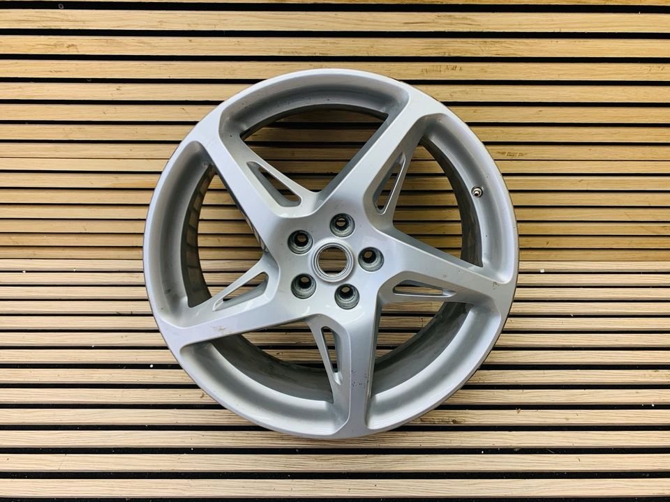 Ferrari 458 Italia Front Alloy Wheel - Image 3