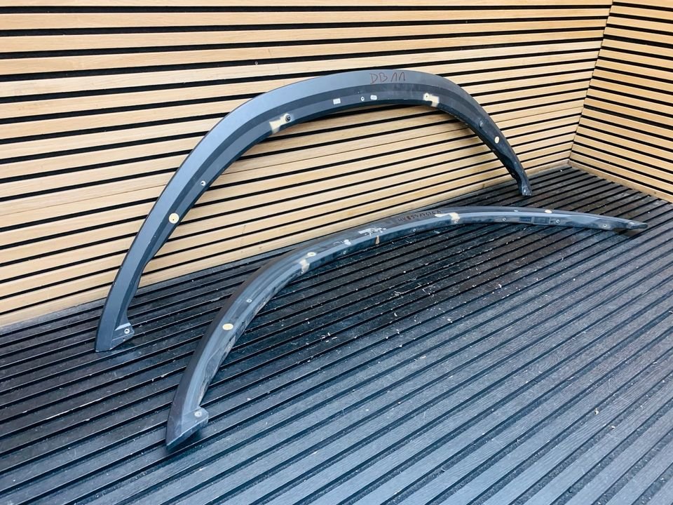 Aston Martin DB11 Front Bumper Splitter