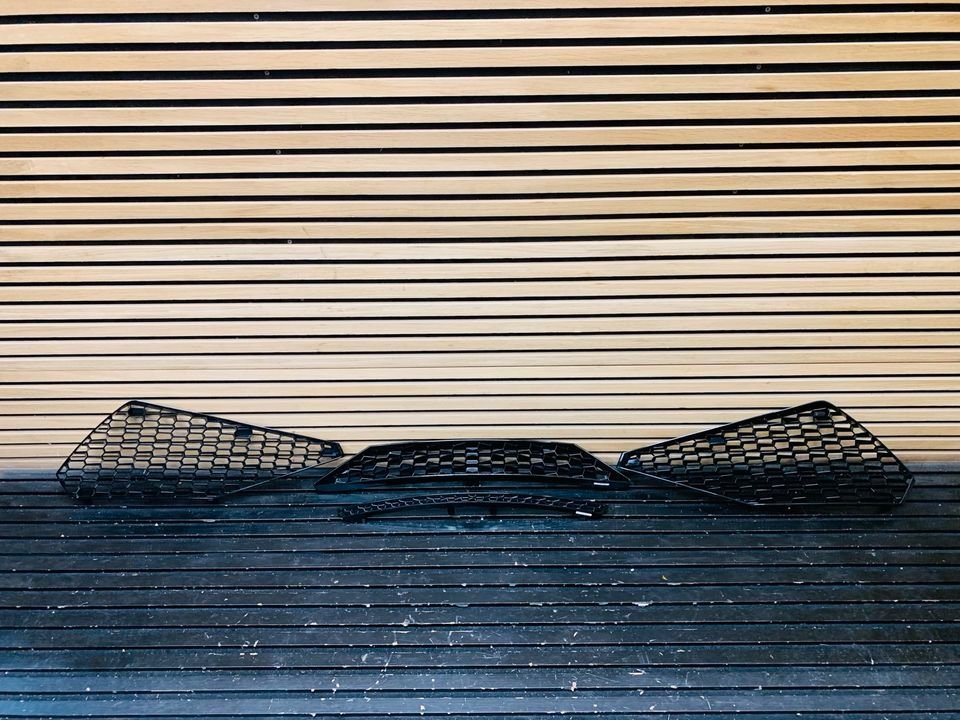 Lamborghini Huracan LP610 complete front grille - Image 7