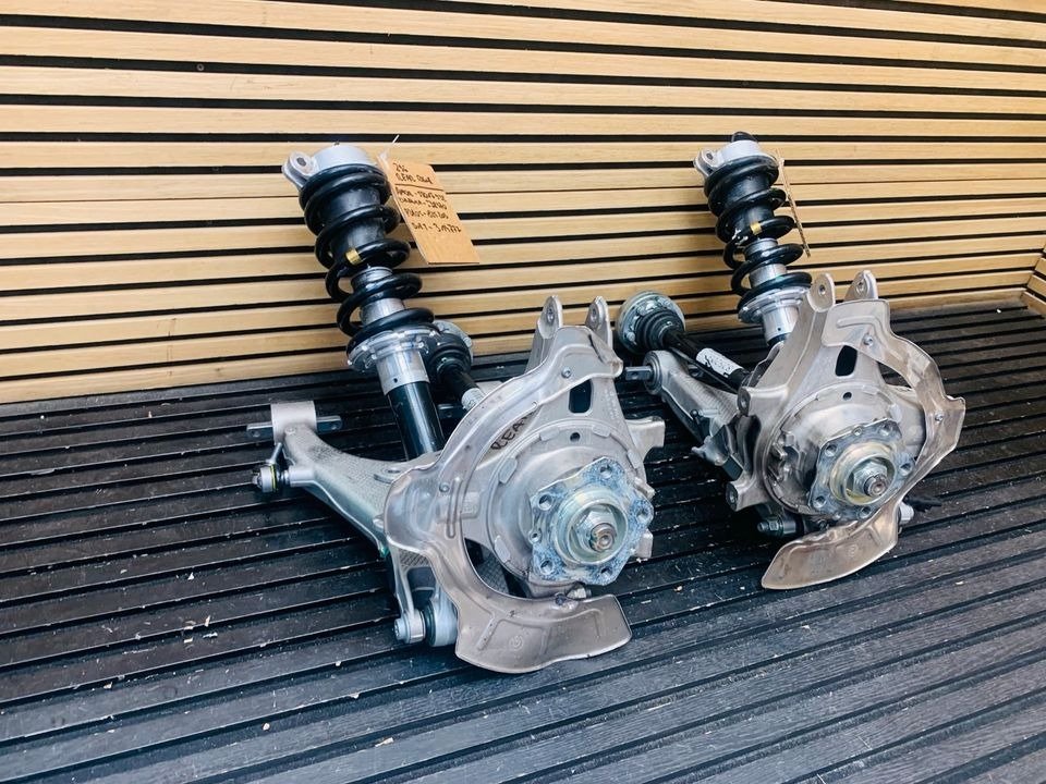 Ferrari 296 rear suspension knuckle - Image 4