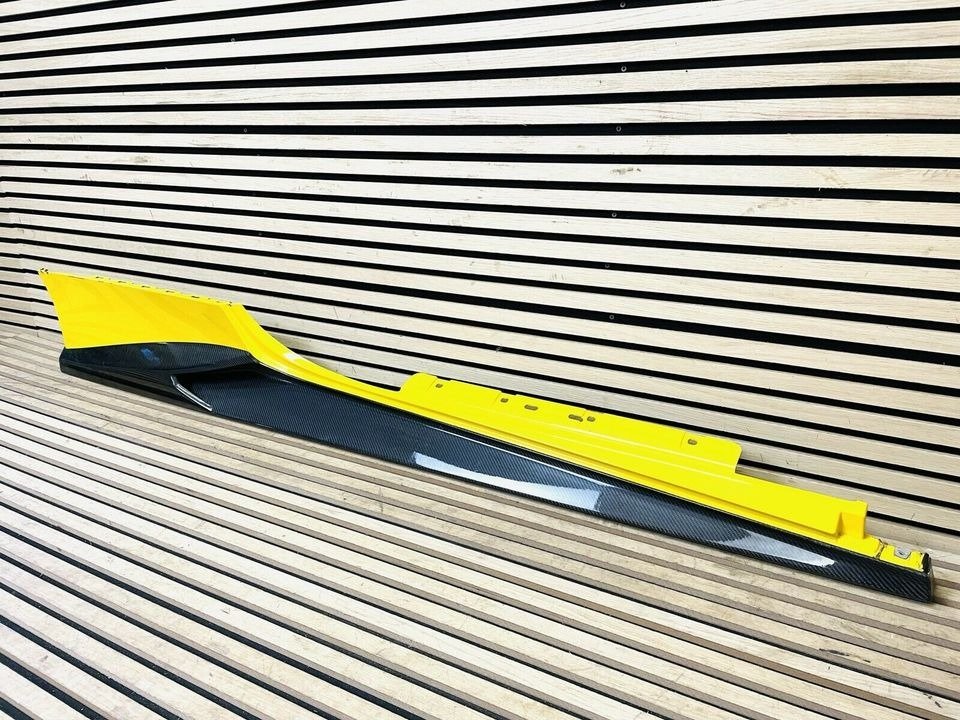 Ferrari 488 GTB Novitec Carbon Side Skirt - Image 3